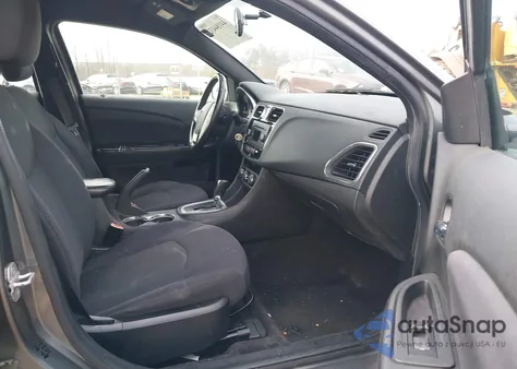 2013 Chrysler 200 Touring из США, поврежденный, VIN 1C3CCBBG1DN527164